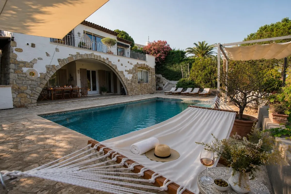Villa cinq chambres